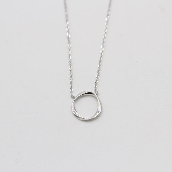 NKL Silver Swirl Necklace