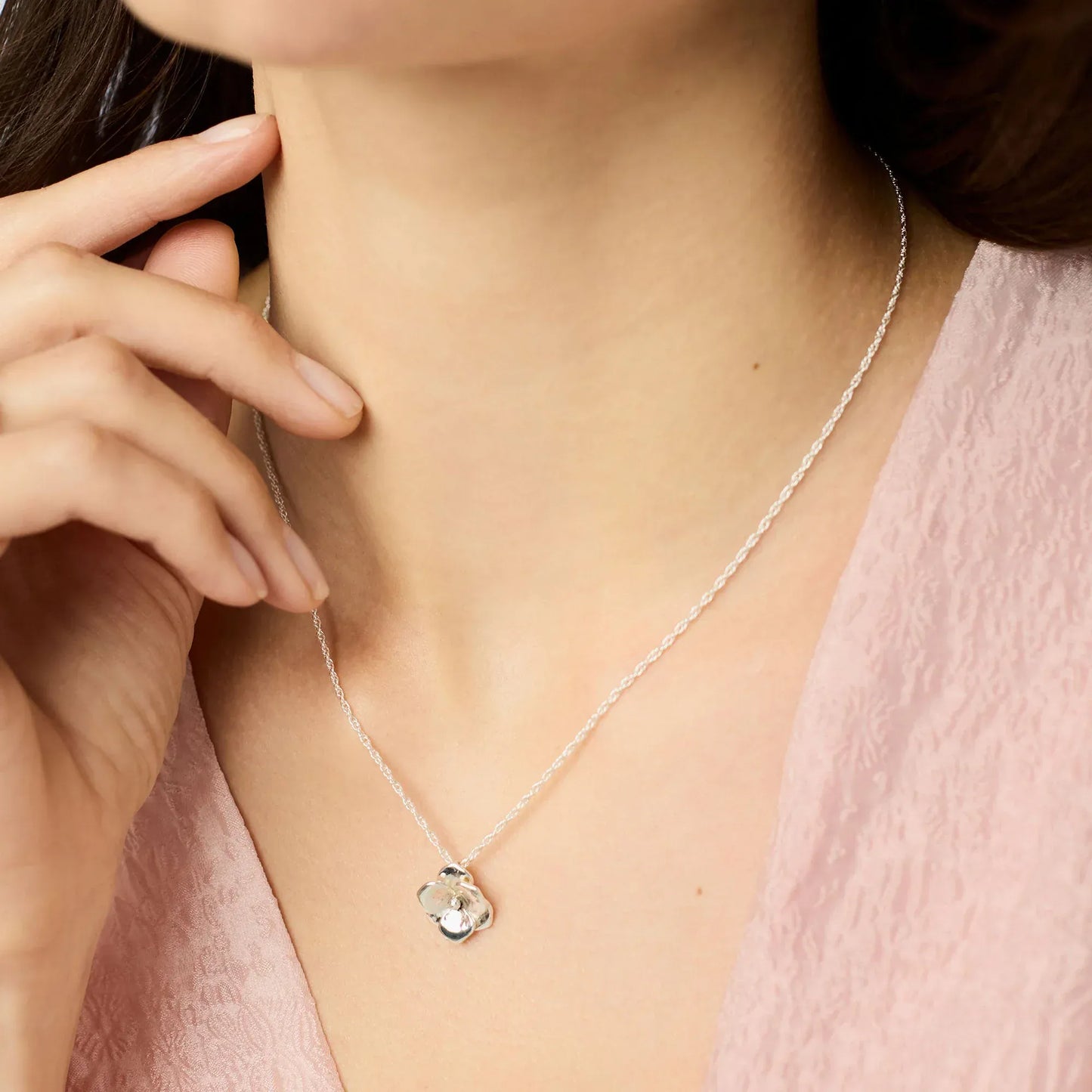 NKL-SPL Bloom Delicate Necklace