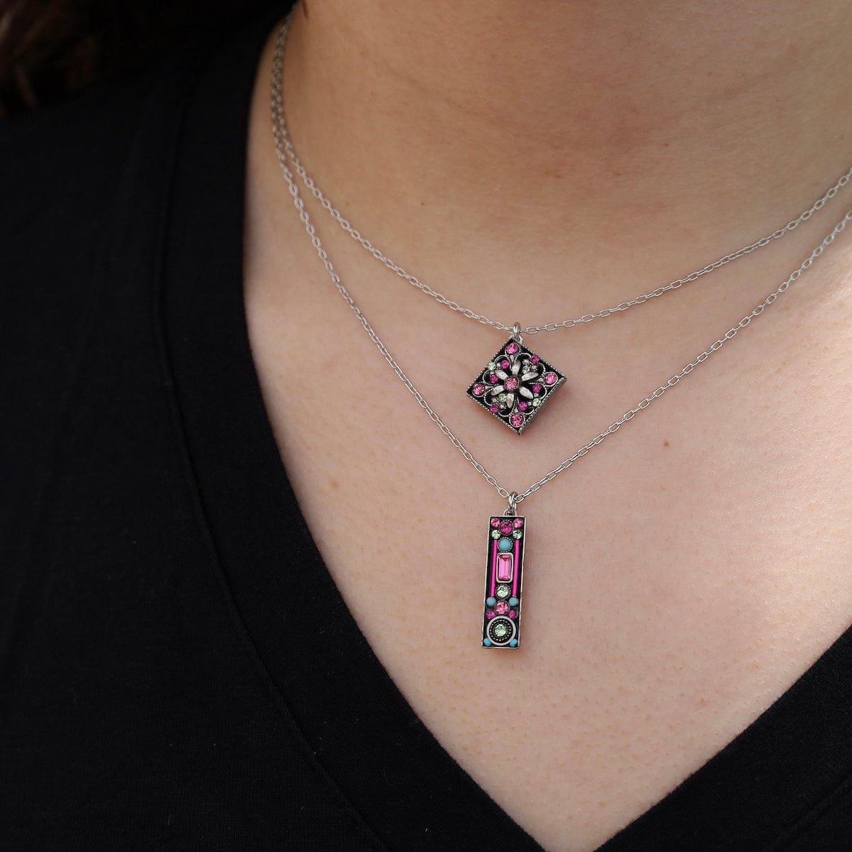 NKL-SPL Rose Diamond Shaped Filigree Pendant Necklace