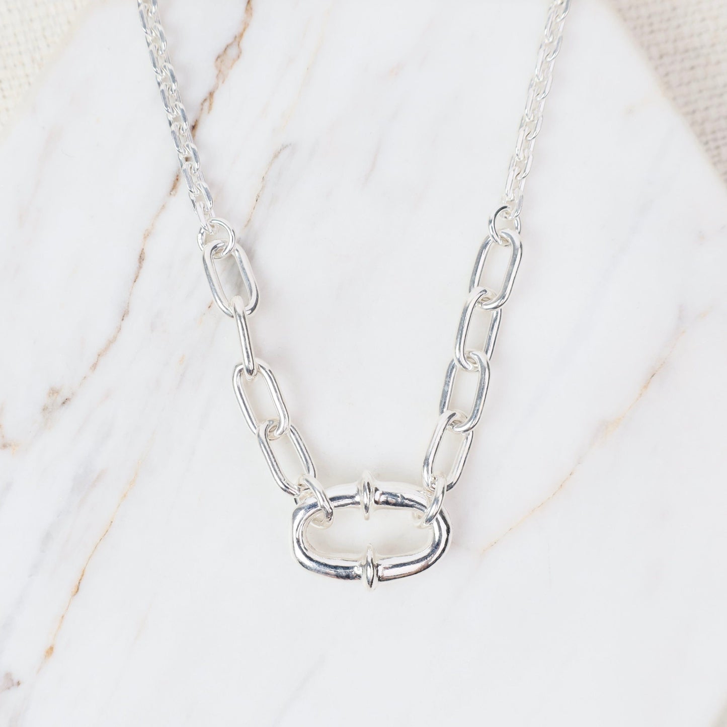 NKL Sterling Silver Boxy Chain with Graduated Ovals Necklace