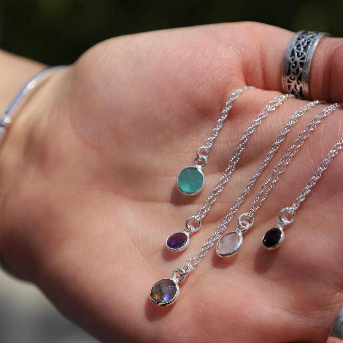 NKL Sterling Silver Chain With 6Mm Bezel-Set Labradori
