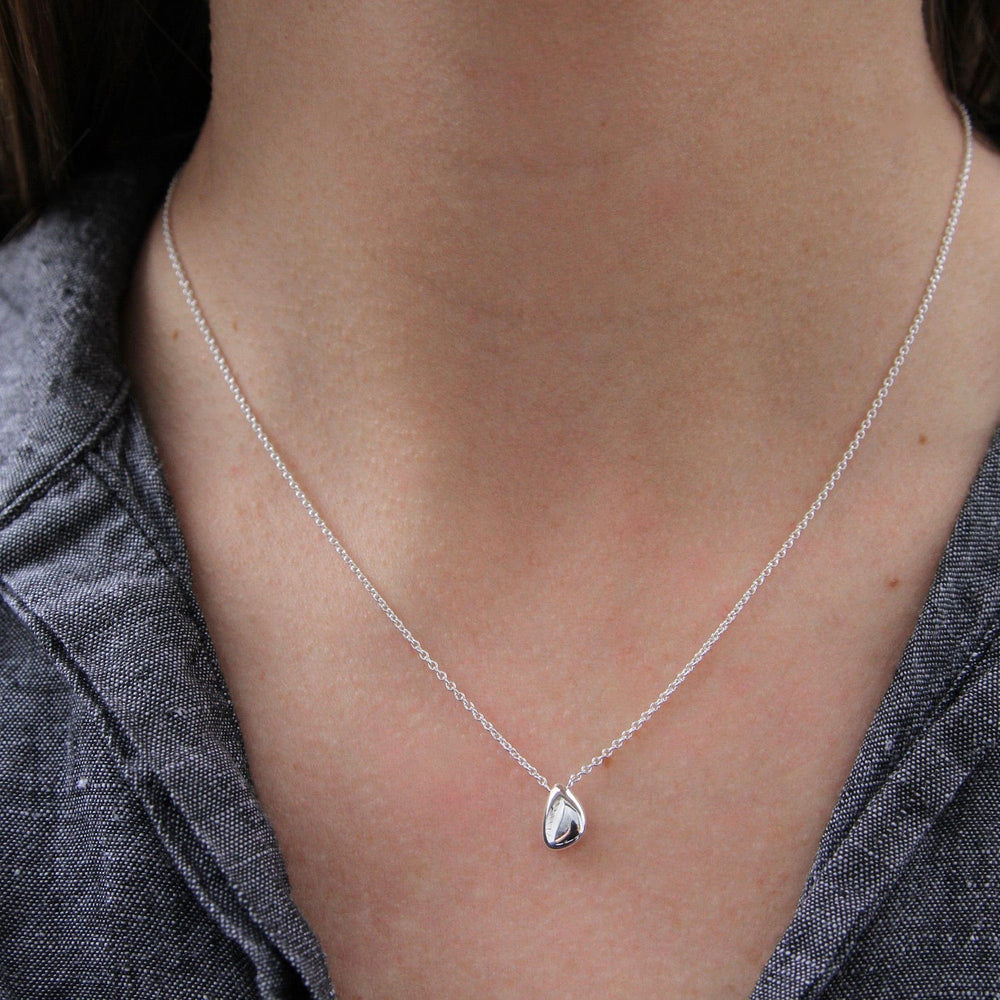 NKL Sterling Silver Little Bean Necklace