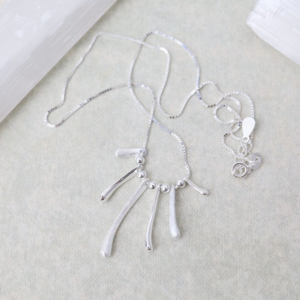 NKL Sterling Silver Squiggle Dew Drops Necklace