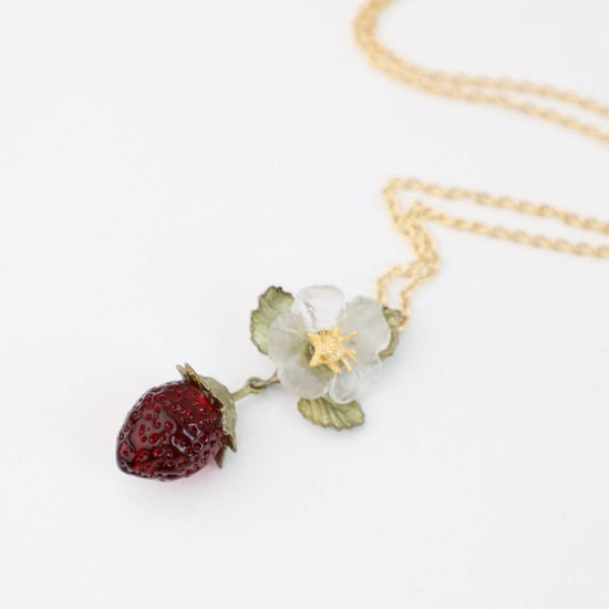 NKL Strawberry Flower Pendant Necklace