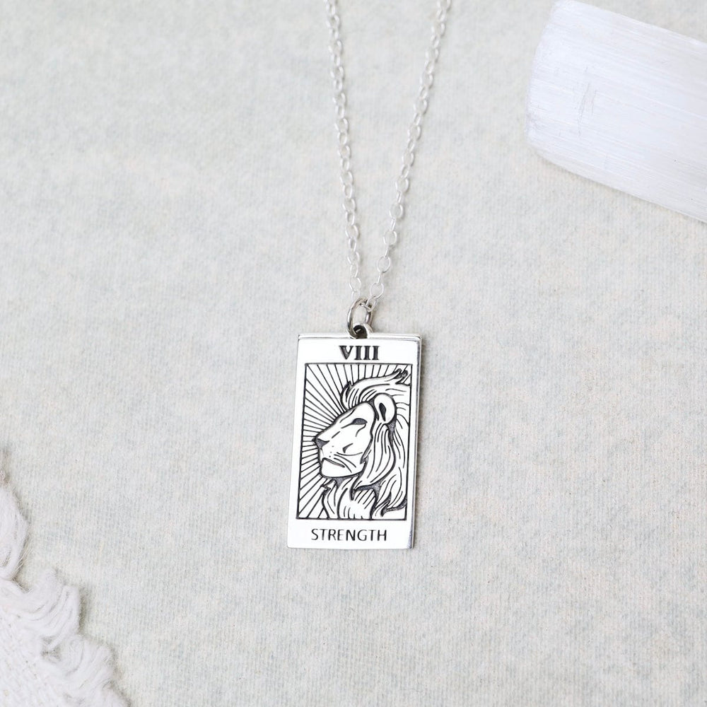 
                      
                        NKL Strength Tarot Card Pendant Necklace
                      
                    