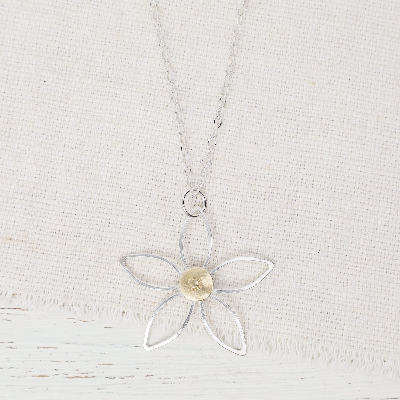 NKL Sunflower Necklace