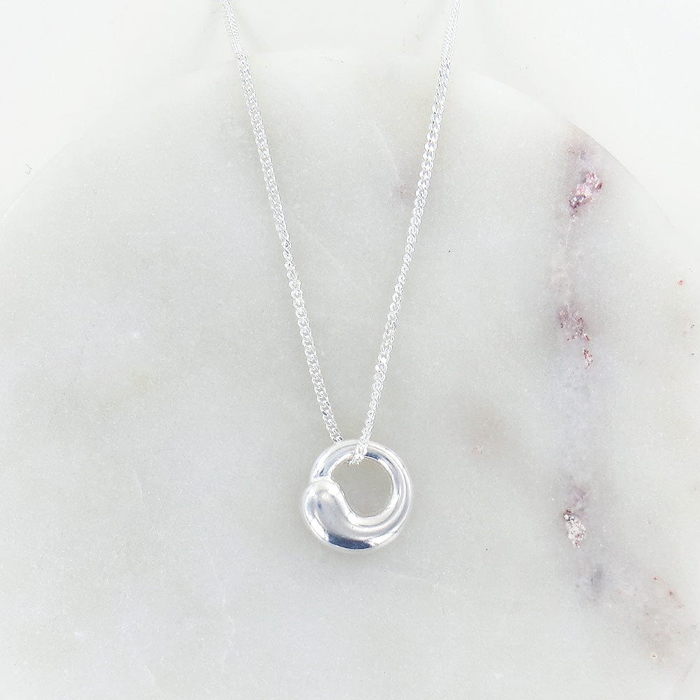 
                      
                        NKL Thick Open Swoosh Circle Pendant Necklace
                      
                    