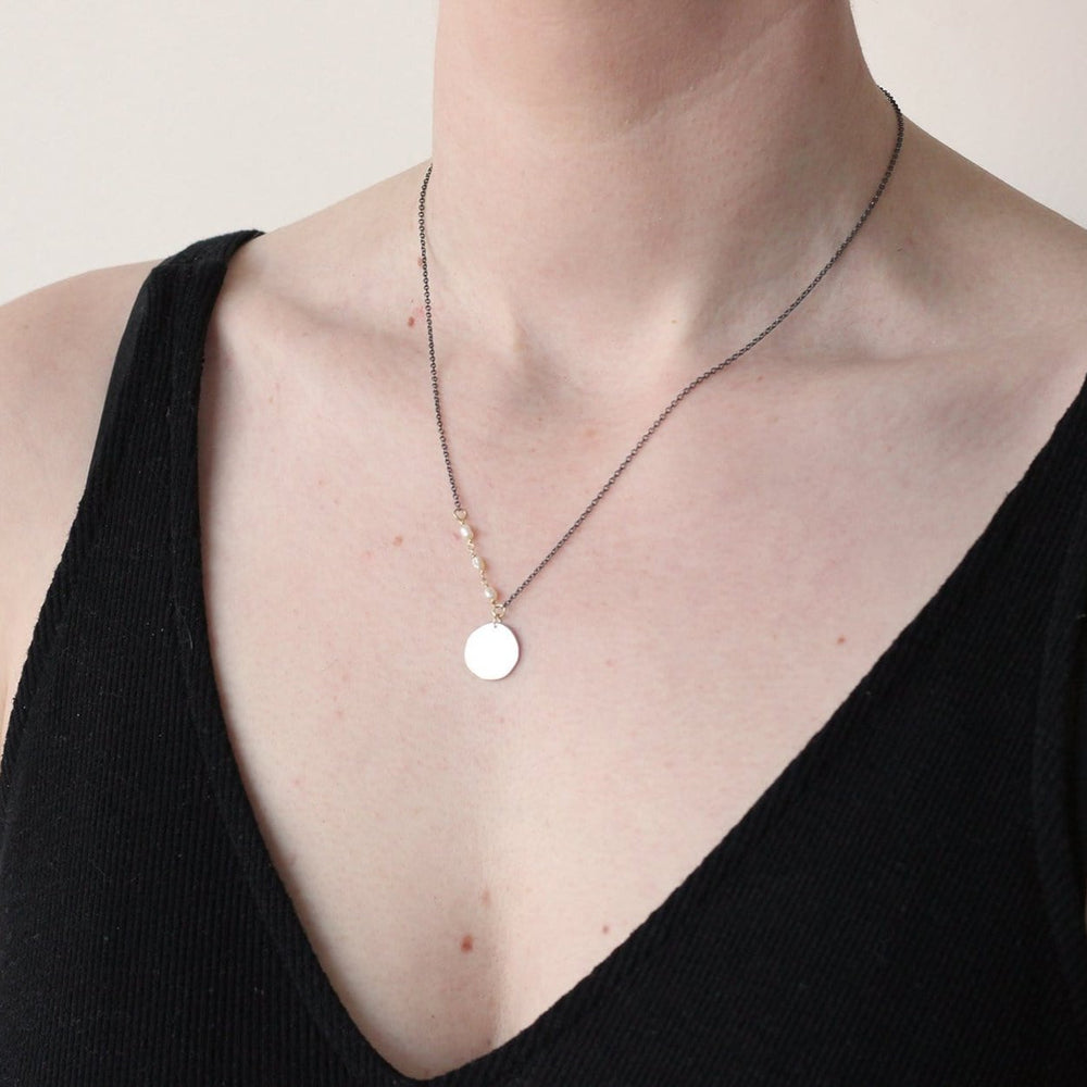 NKL Thieves Necklace in Pearl