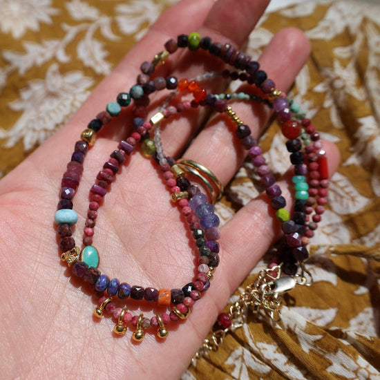 NKL Thulite 5 Raindrops Necklace