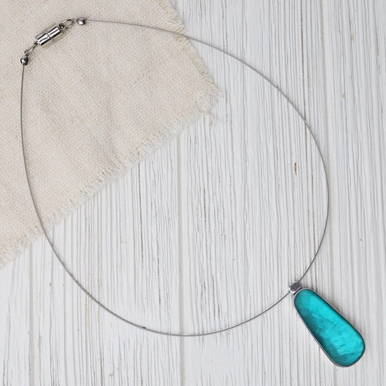 NKL Turquoise Oval Pendant Necklace