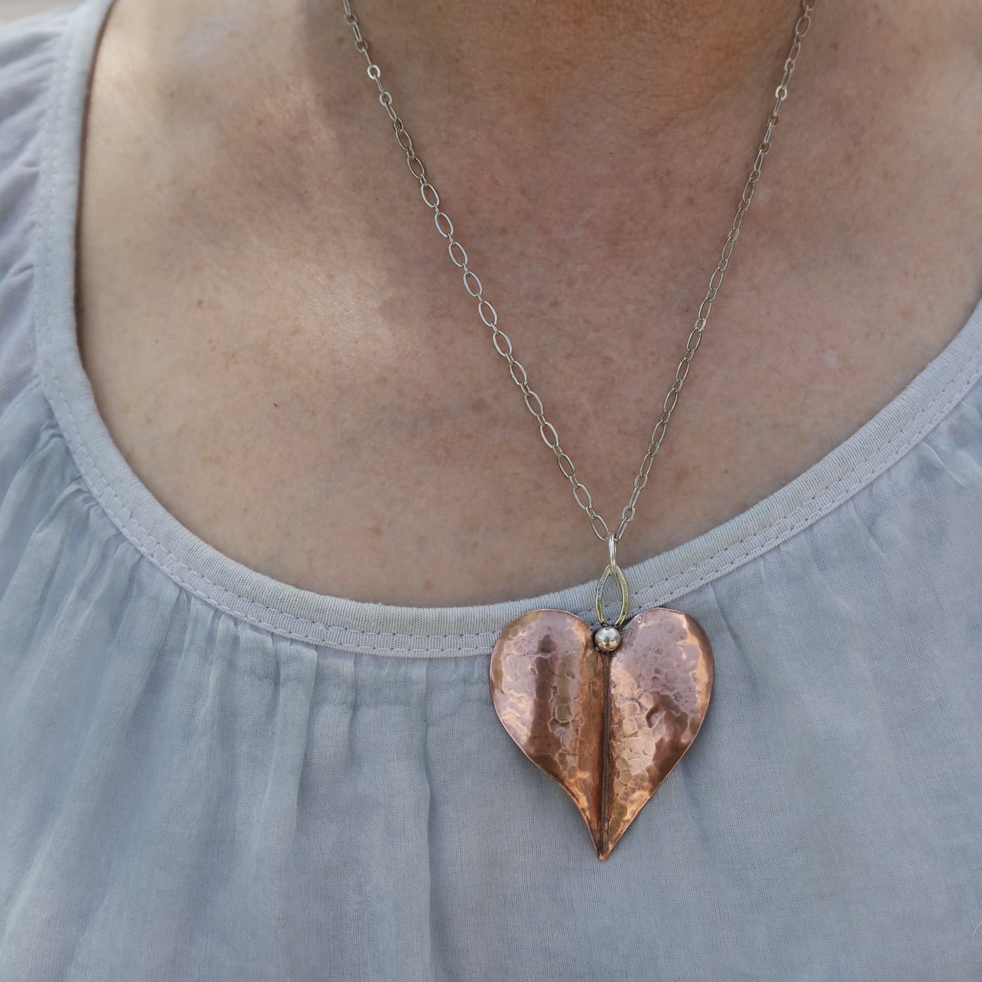 NKL Voluptuous Heart Necklace