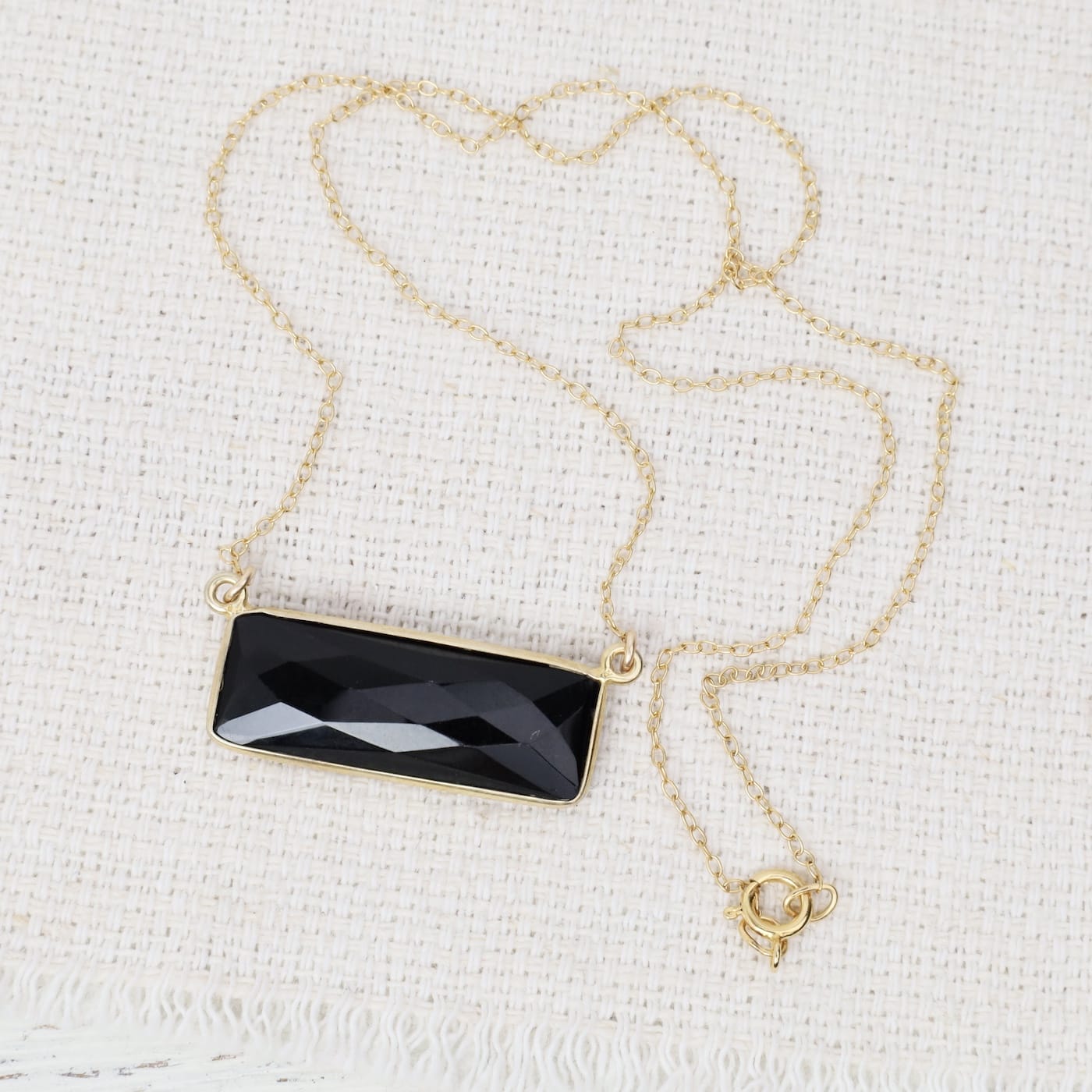 NKL-VRM 24k Gold Vermeil Rectangular Stone Necklace - Blac