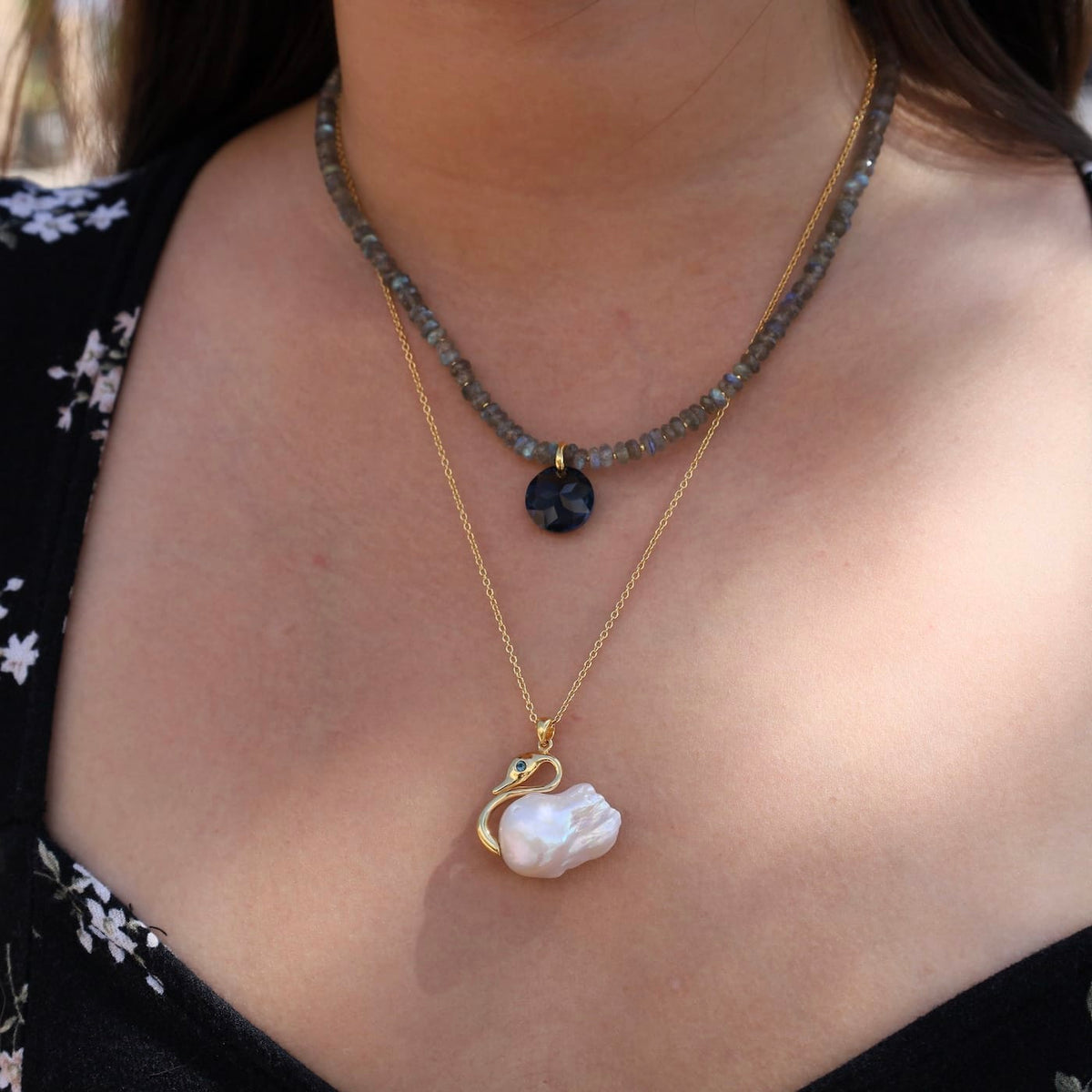 NKL-VRM Blue Crystal Drop Labradorite Necklace