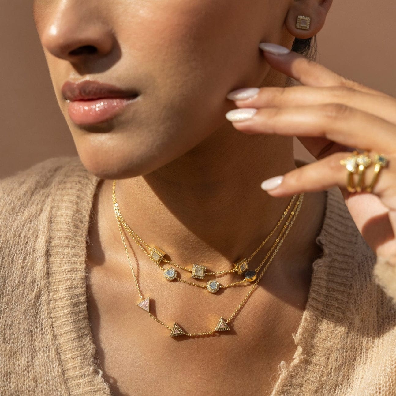 NKL-VRM Dagny Round Gold Vermeil Station Necklace