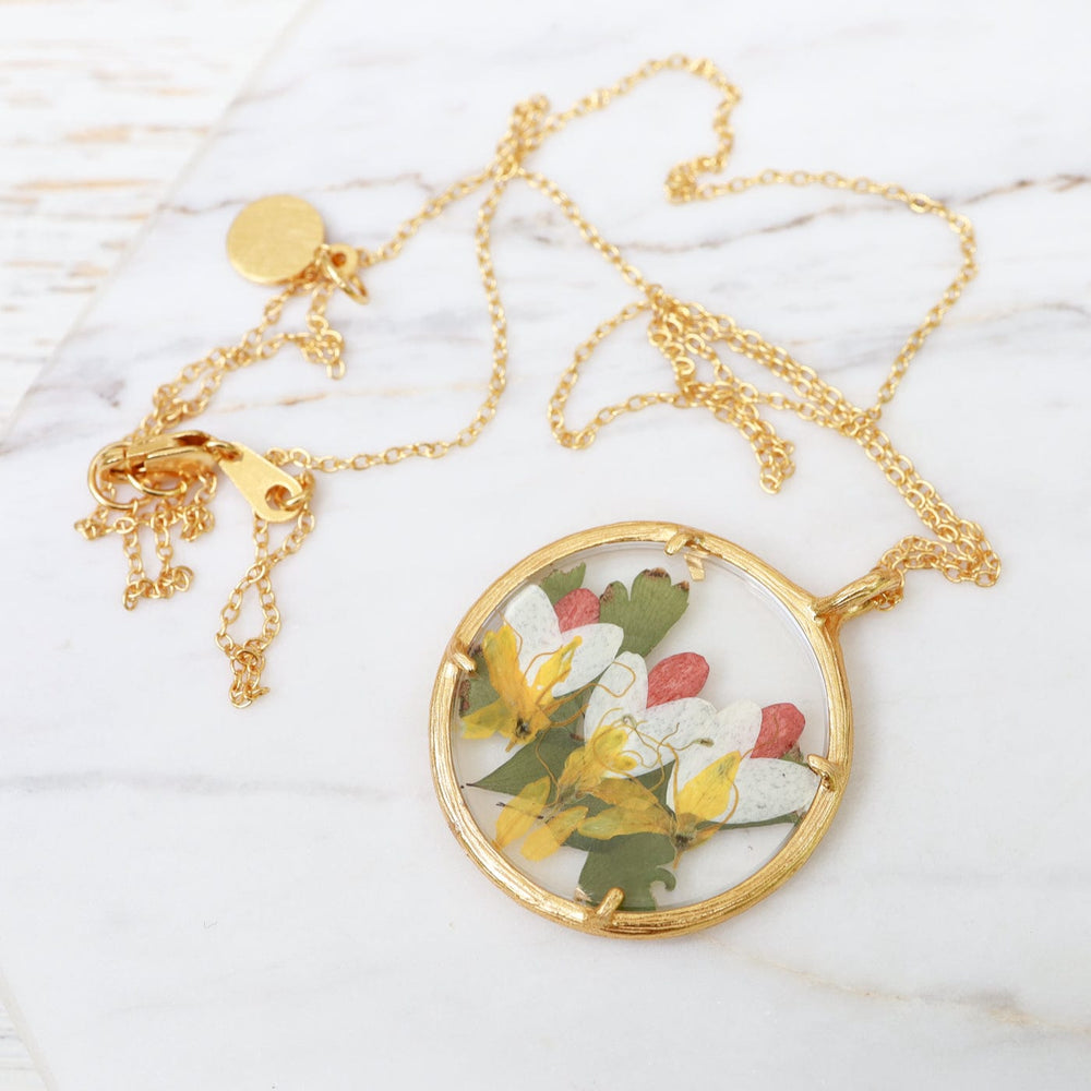 
                      
                        NKL-VRM Fairy Blooms Large Glass Botanical Necklace - 18K Gold Vermeil
                      
                    