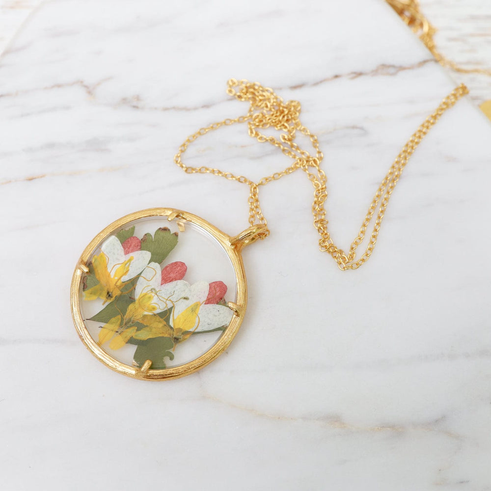 
                      
                        NKL-VRM Fairy Blooms Large Glass Botanical Necklace - 18K Gold Vermeil
                      
                    