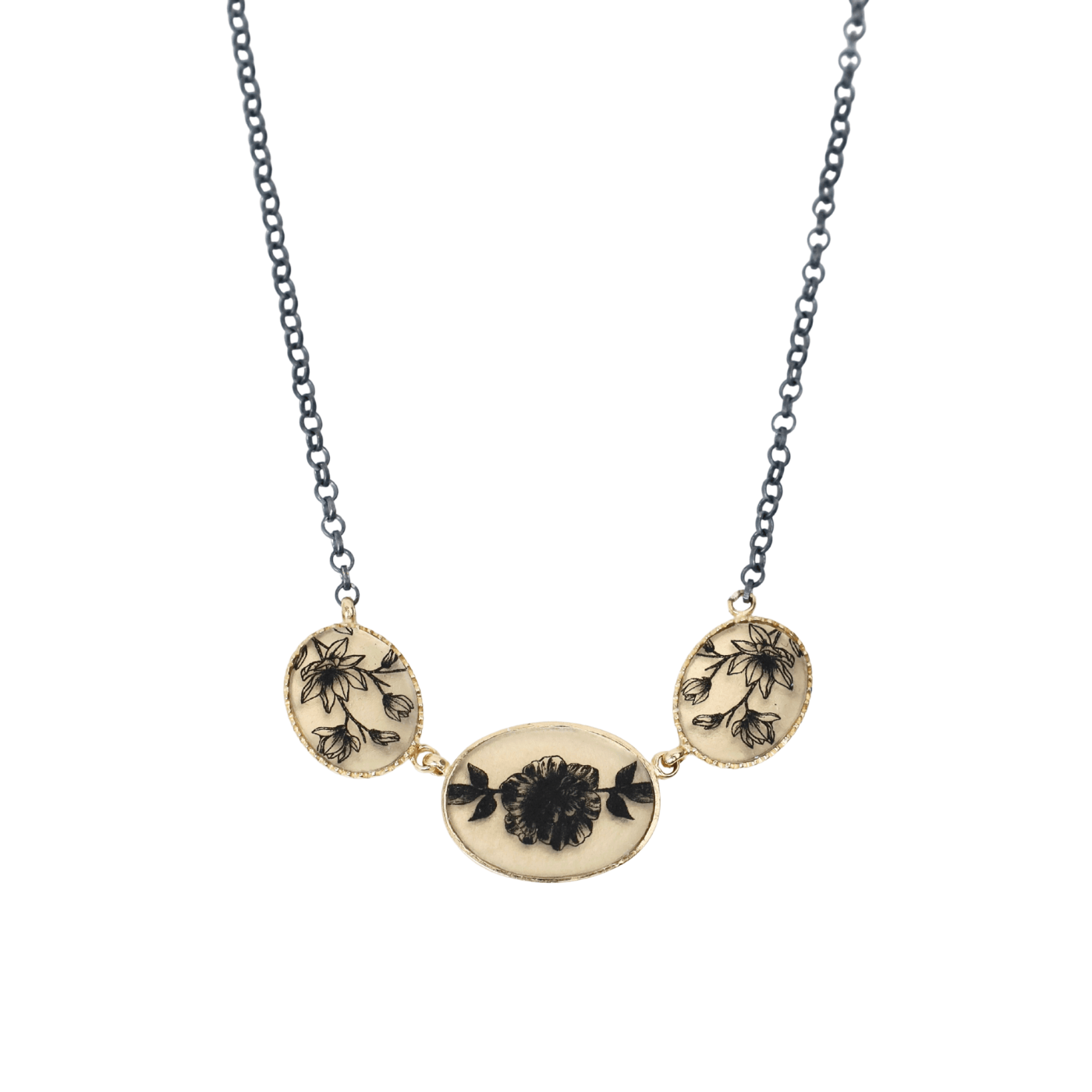 NKL-VRM Floral Triple Charm Necklace