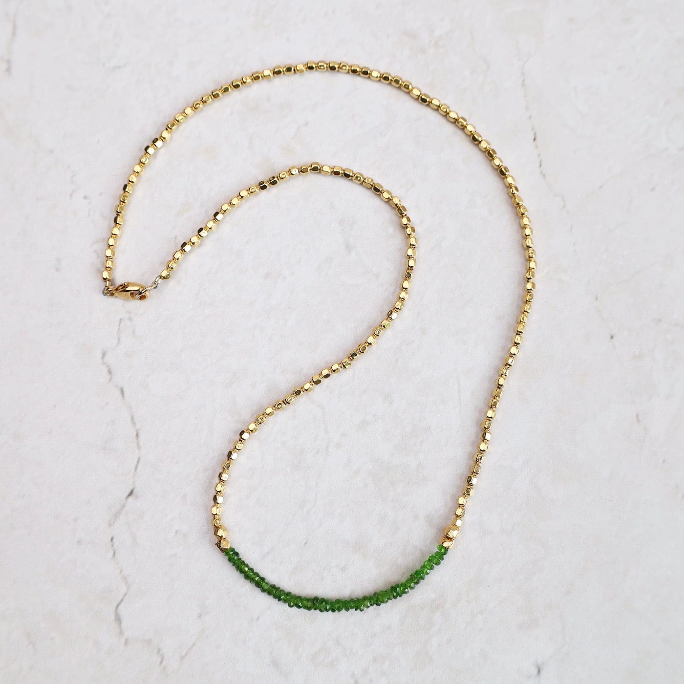 NKL-VRM Gemstone Rondelle Necklace in Green Garnet