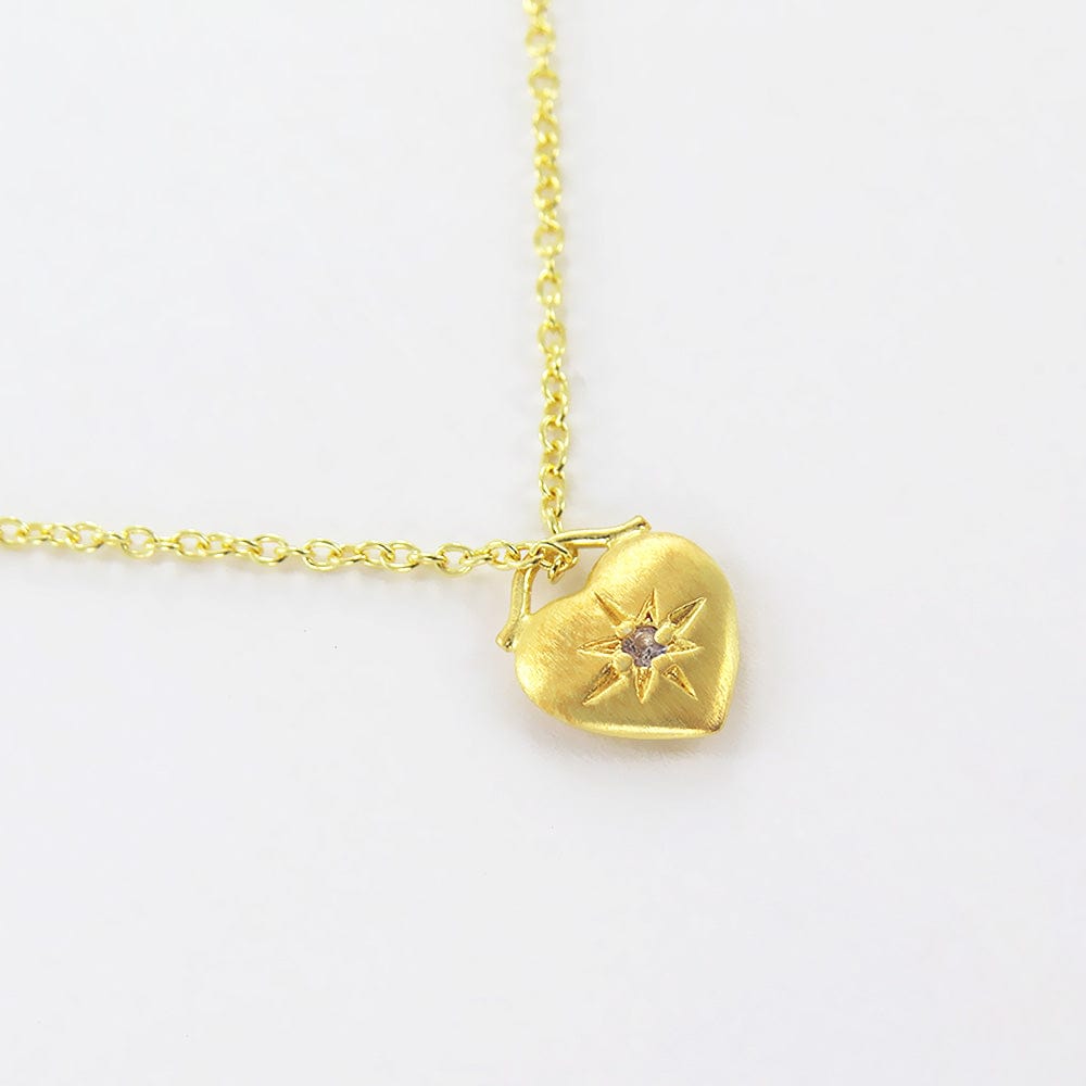 NKL-VRM GOLD LITTLE HEART WITH STAR