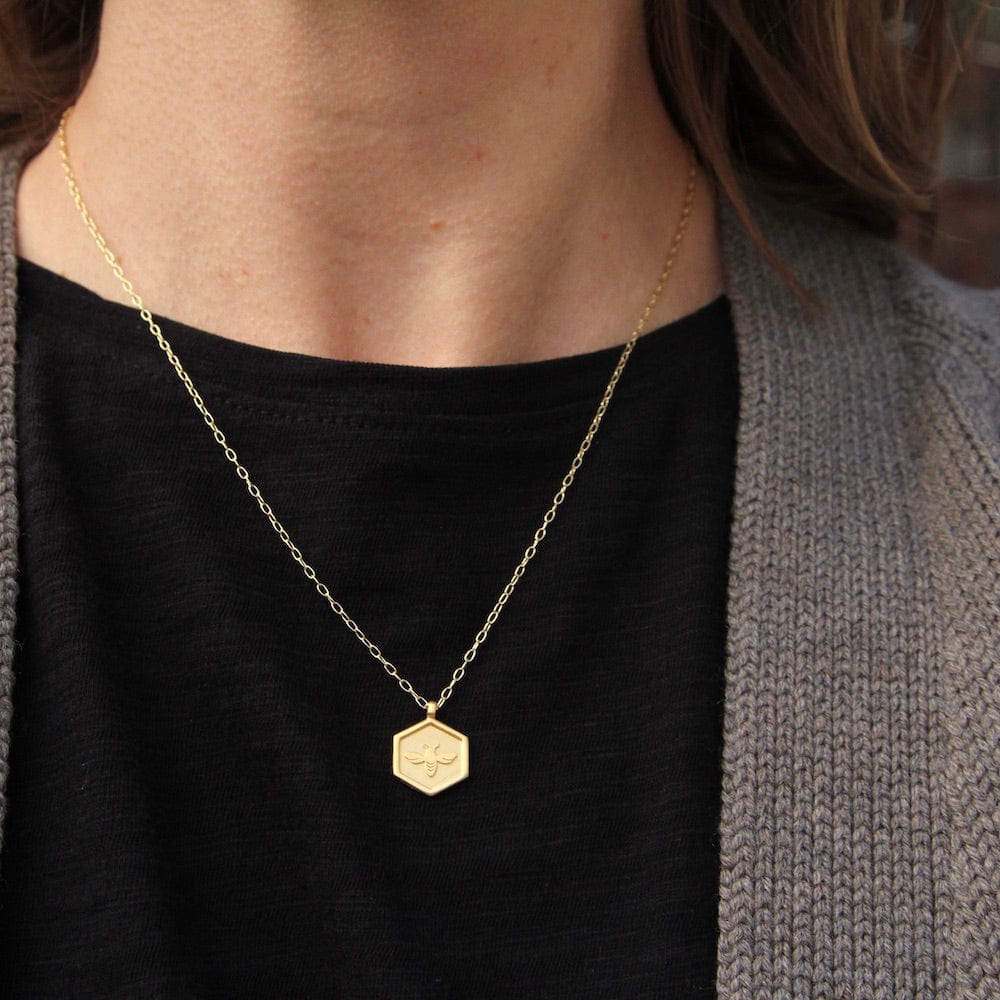 NKL-VRM Hex with Bee Necklace - Brushed Gold Vermeil