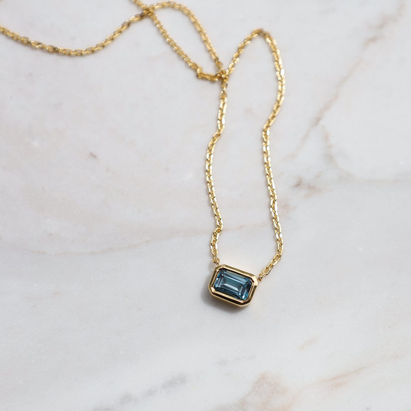 NKL-VRM London Blue Topaz Solitaire Necklace