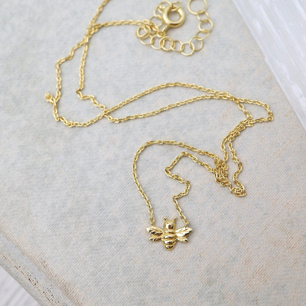 
                  
                    NKL-VRM Small Bee Necklace - Gold Vermeil
                  
                