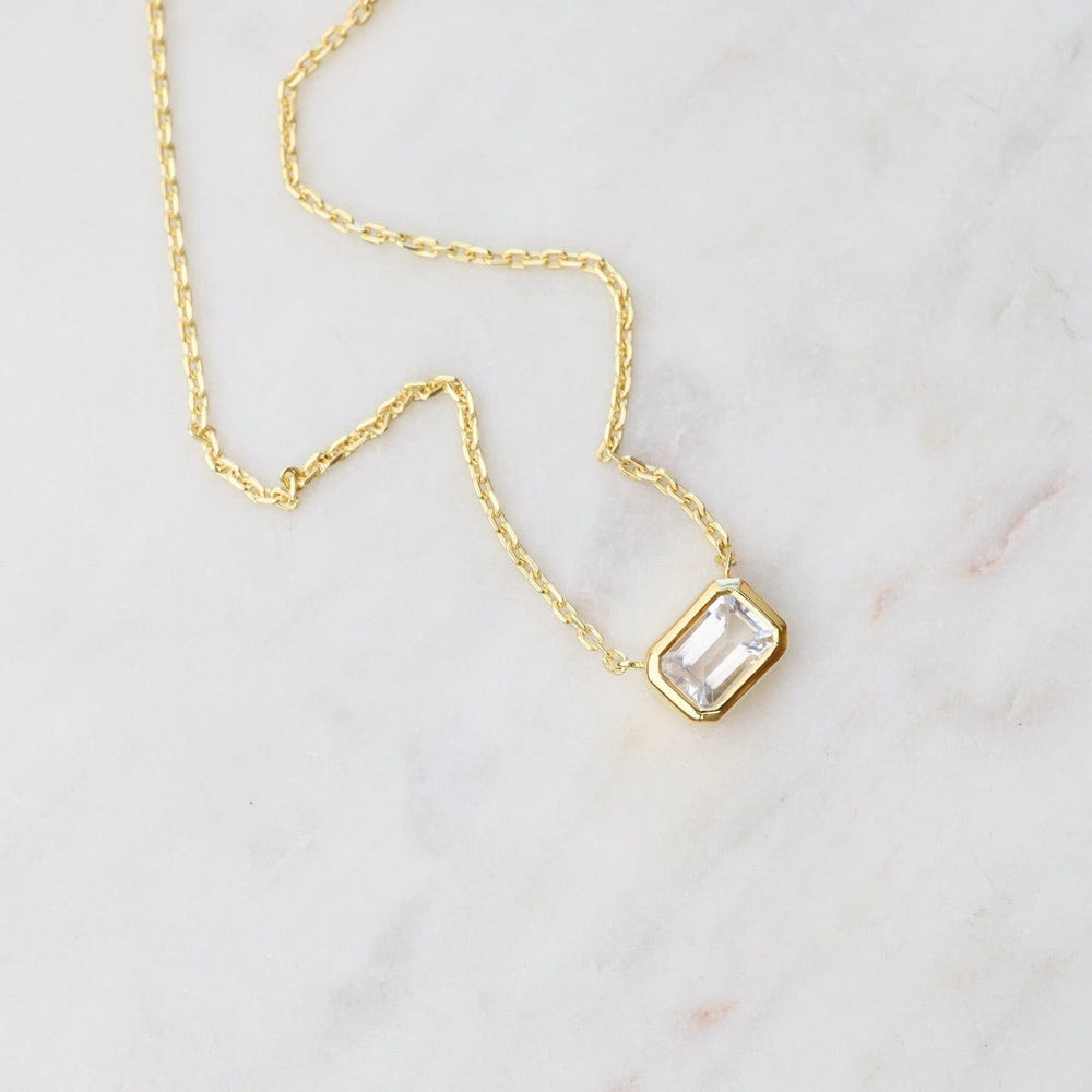 NKL-VRM Vermeil White Topaz Solitaire Necklace