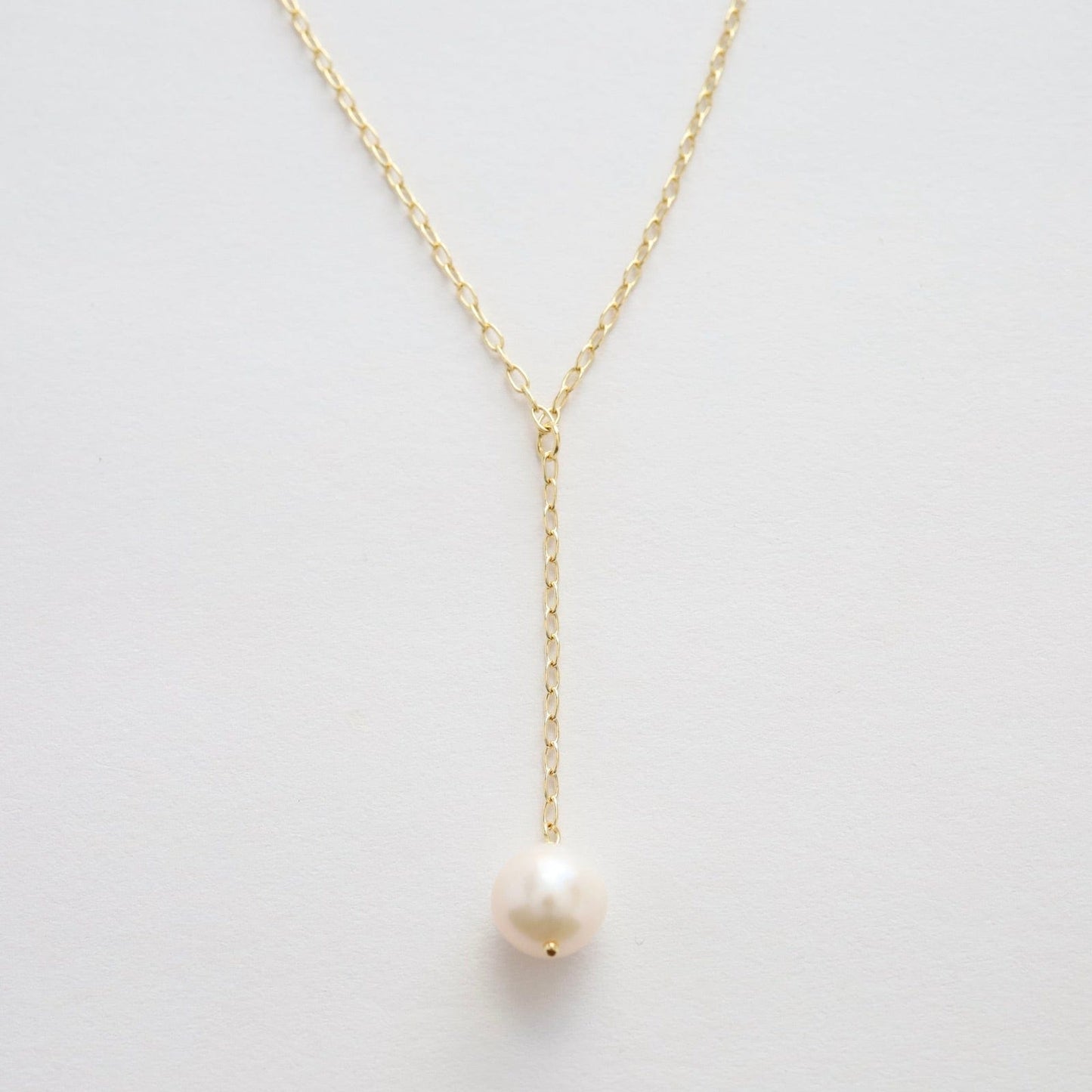 NKL-VRM White Pearl "Y" Necklace in Gold Vermeil