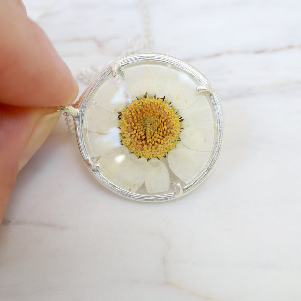 
                  
                    NKL White Daisy Large Glass Botanical Necklace - Sterling Silver
                  
                