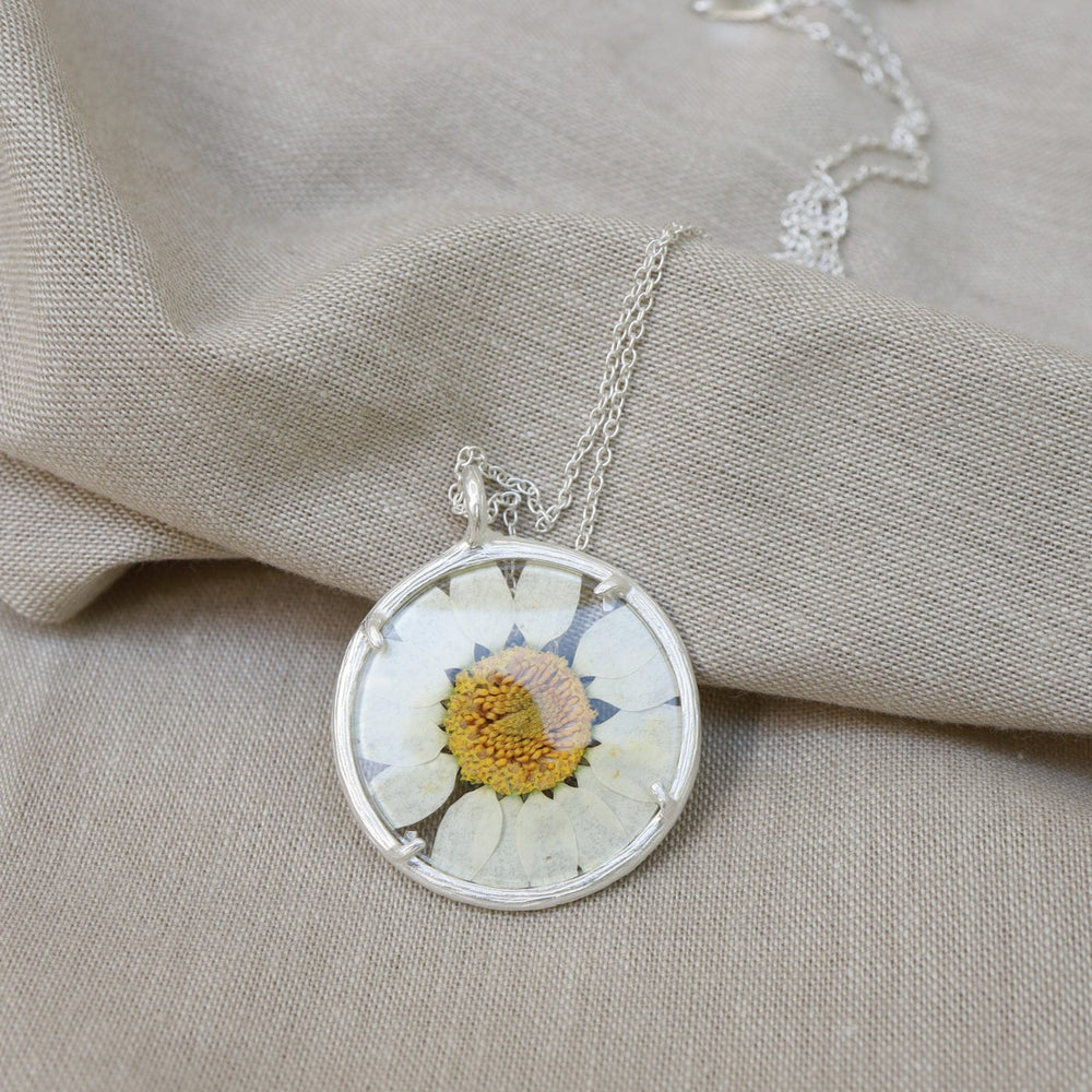 
                  
                    NKL White Daisy Large Glass Botanical Necklace - Sterling Silver
                  
                