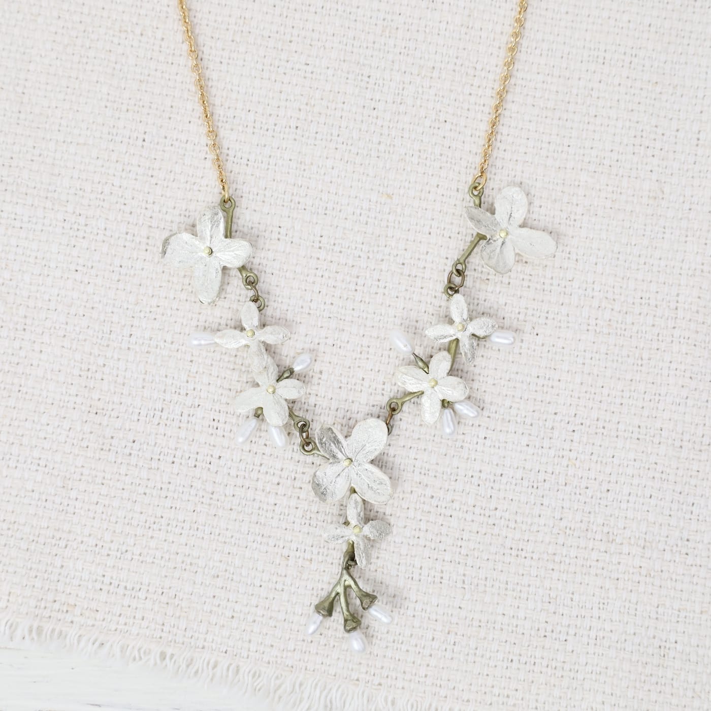 NKL White Hydrangea Necklace