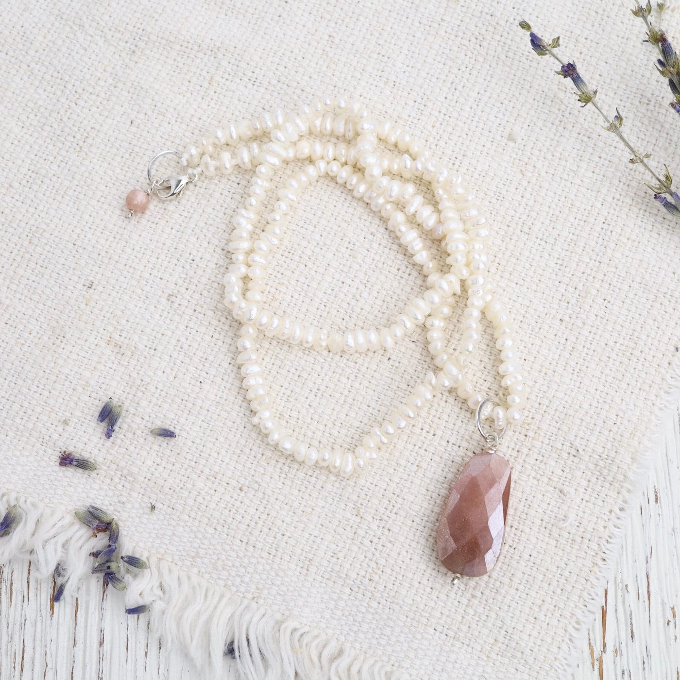 Load image into Gallery viewer, NKL White Pearl with Chocolate Moonstone Necklace
