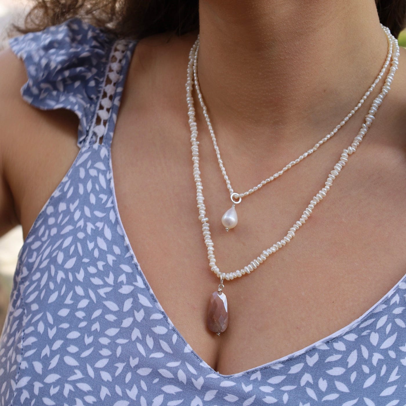Load image into Gallery viewer, NKL White Seed Pearl Nekclace
