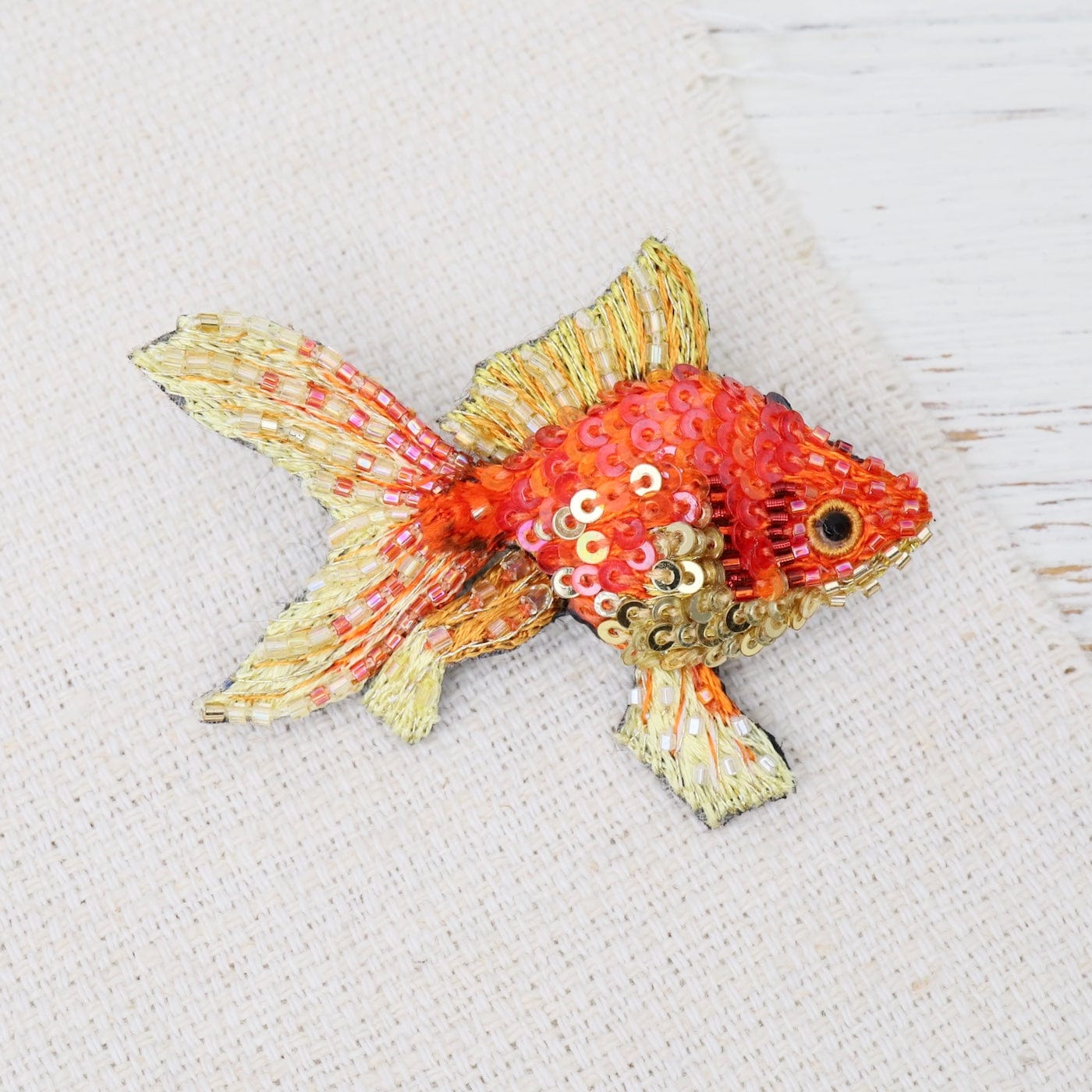 PIN Fantail Goldfish Brooch Pin