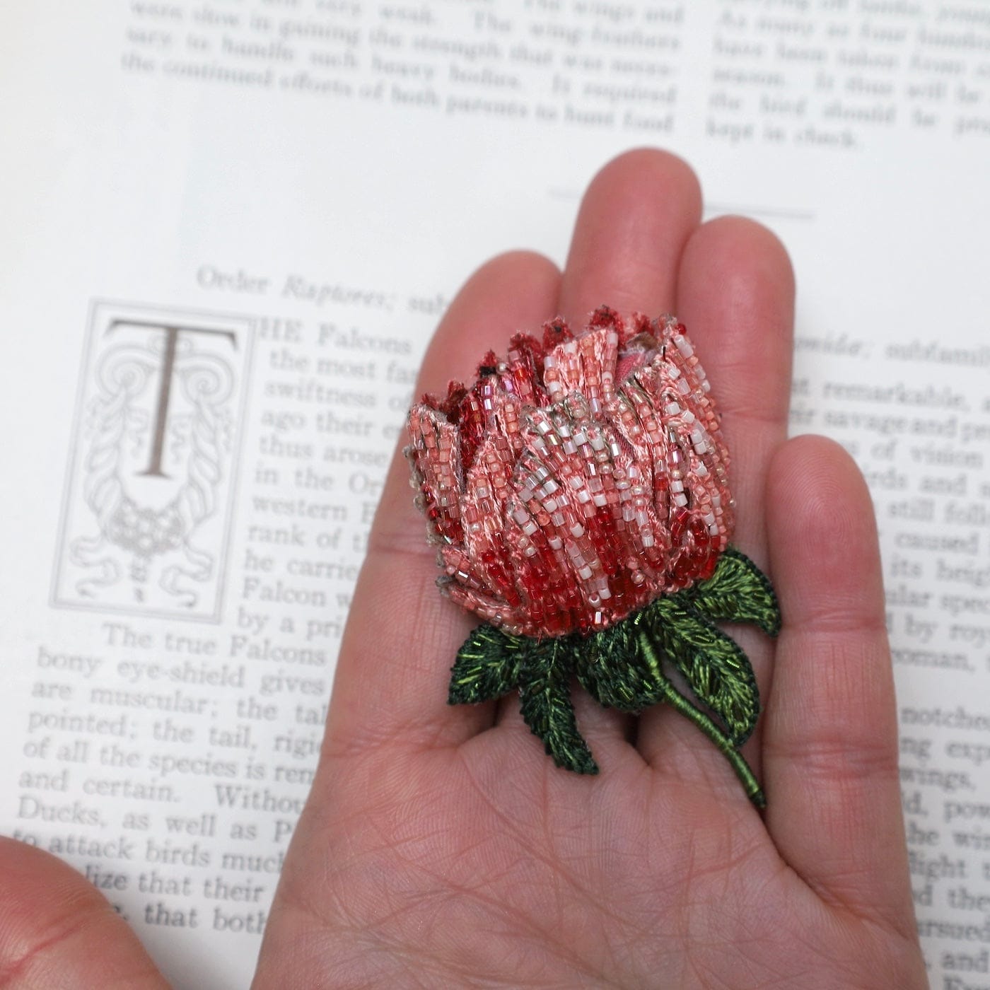 PIN Garden Peony Brooch Pin
