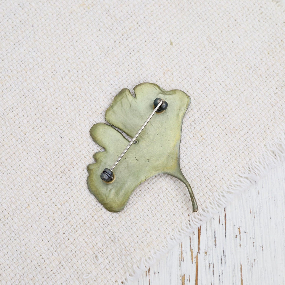 
                      
                        PIN Ginkgo Small Pin
                      
                    