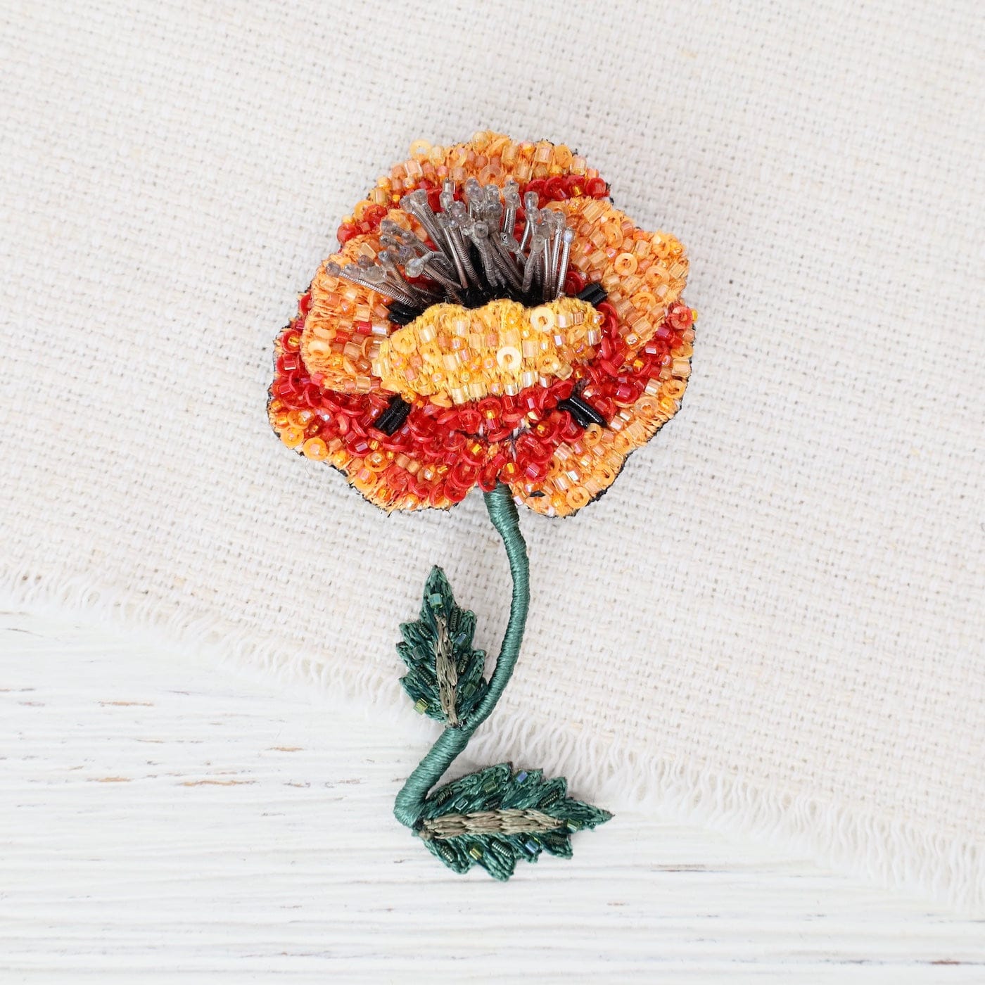 PIN Golden Poppy Brooch Pin