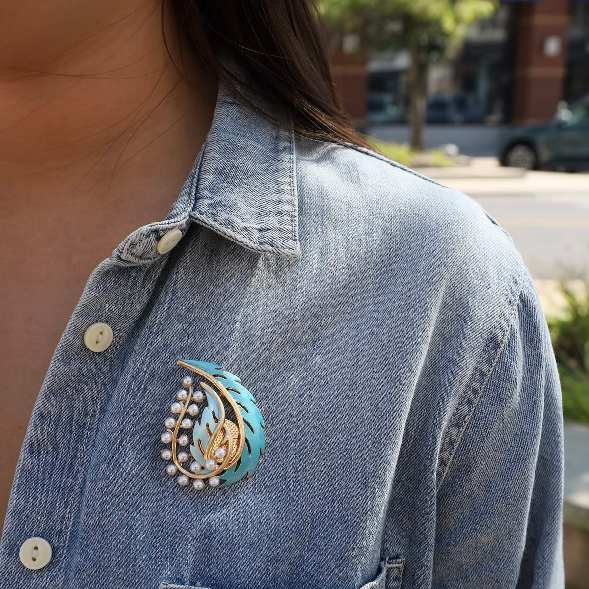 PIN-JM Aqua Paisly Pearl Magnetic Brooch