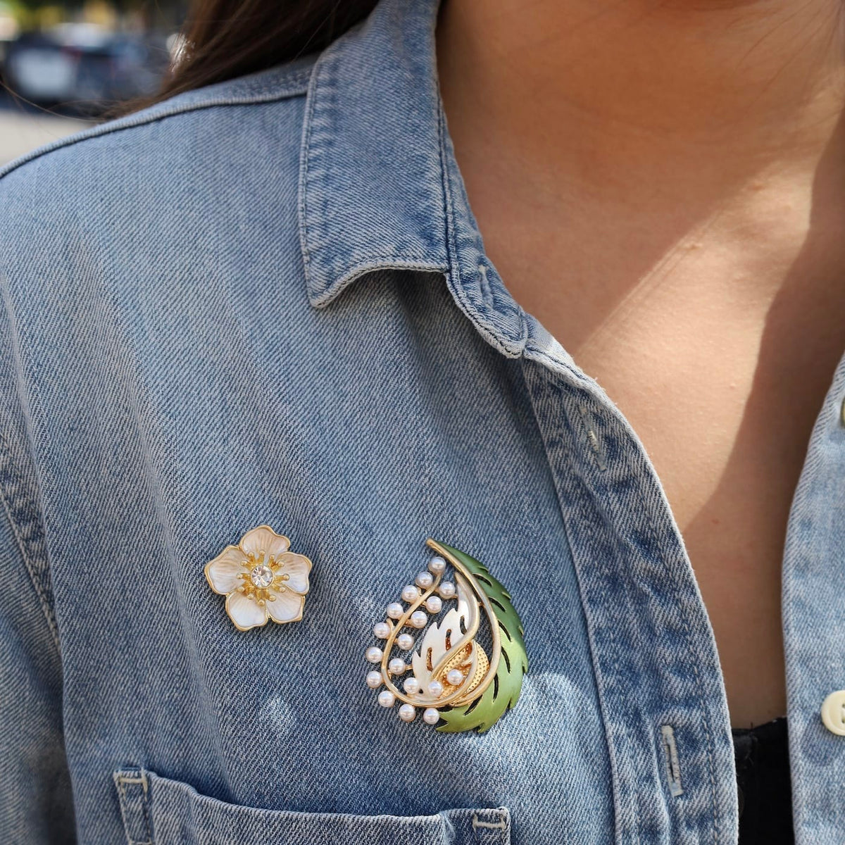 PIN-JM Crystal Apple Blossom Magnetic Brooch