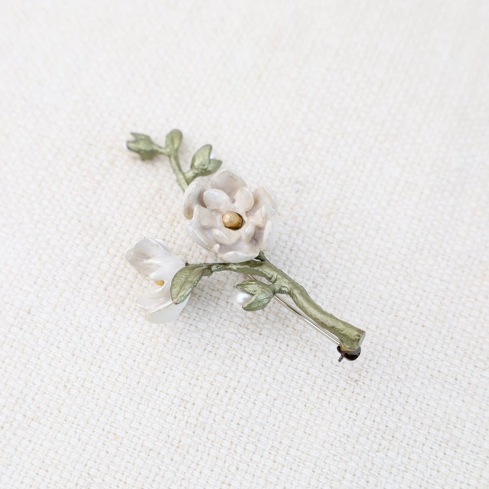 
                      
                        PIN Magnolia Flower Brooch
                      
                    