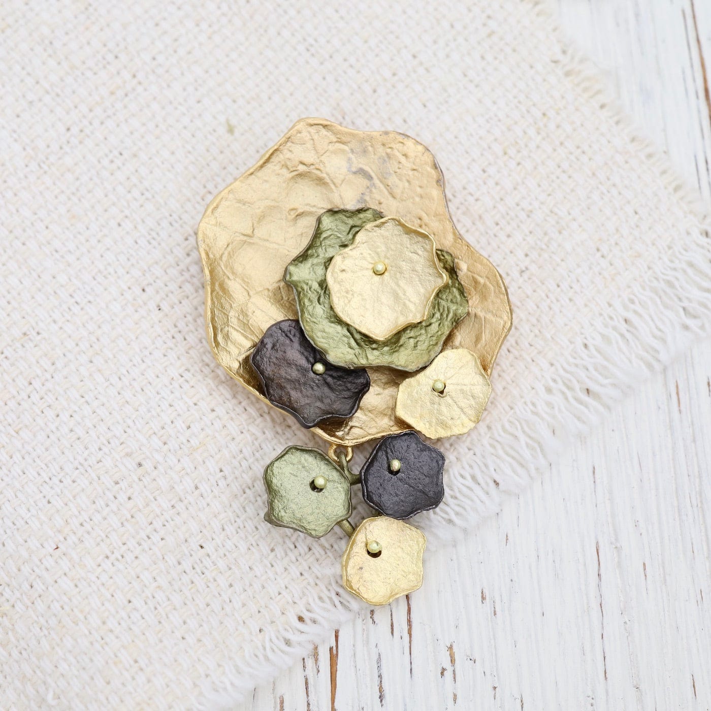 PIN Nasturtium Brooch