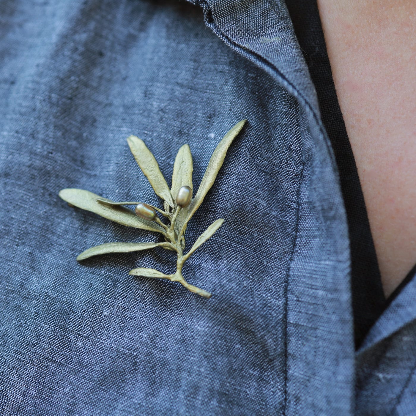 PIN Olive Pin