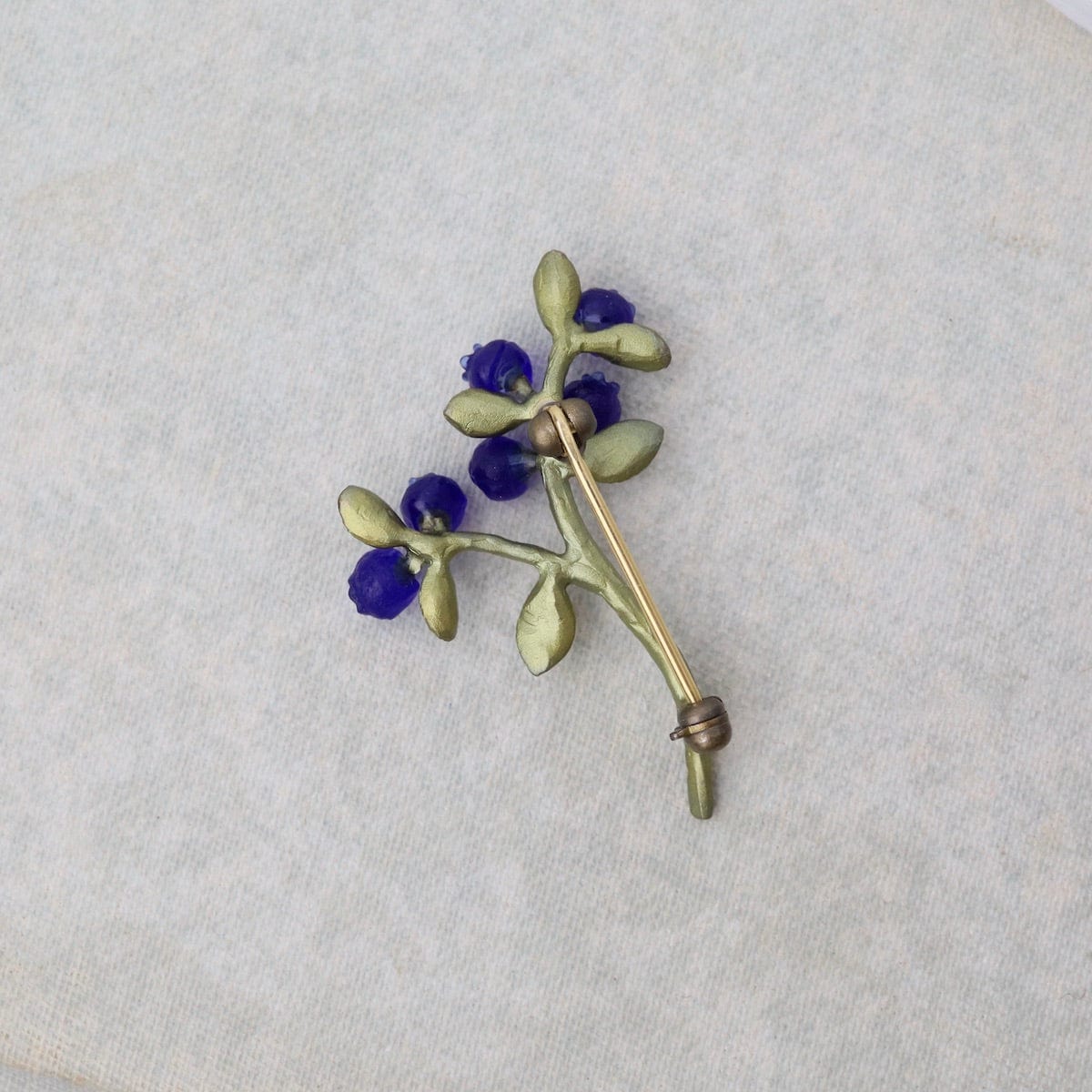 PIN Petite Blueberry Dainty Brooch