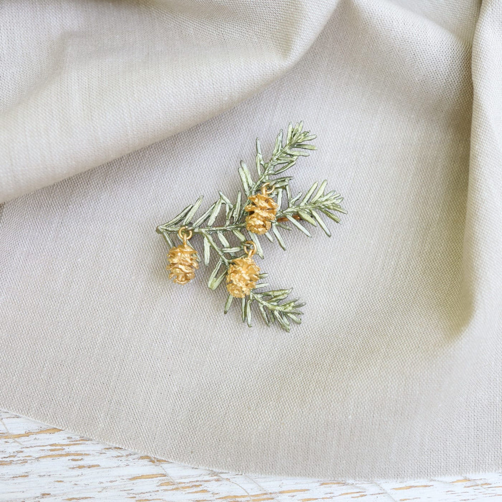 
                  
                    PIN Pine Needle Brooch
                  
                