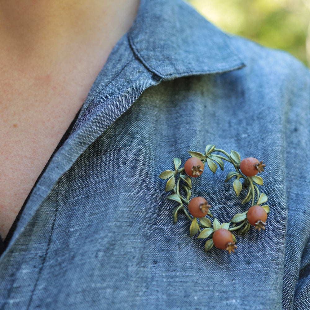 
                      
                        PIN Pomegranate Brooch
                      
                    