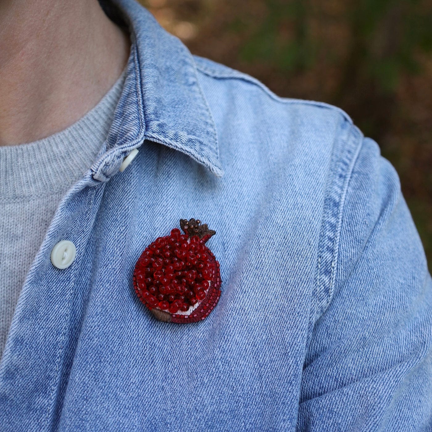 PIN Pomegranate Brooch Pin