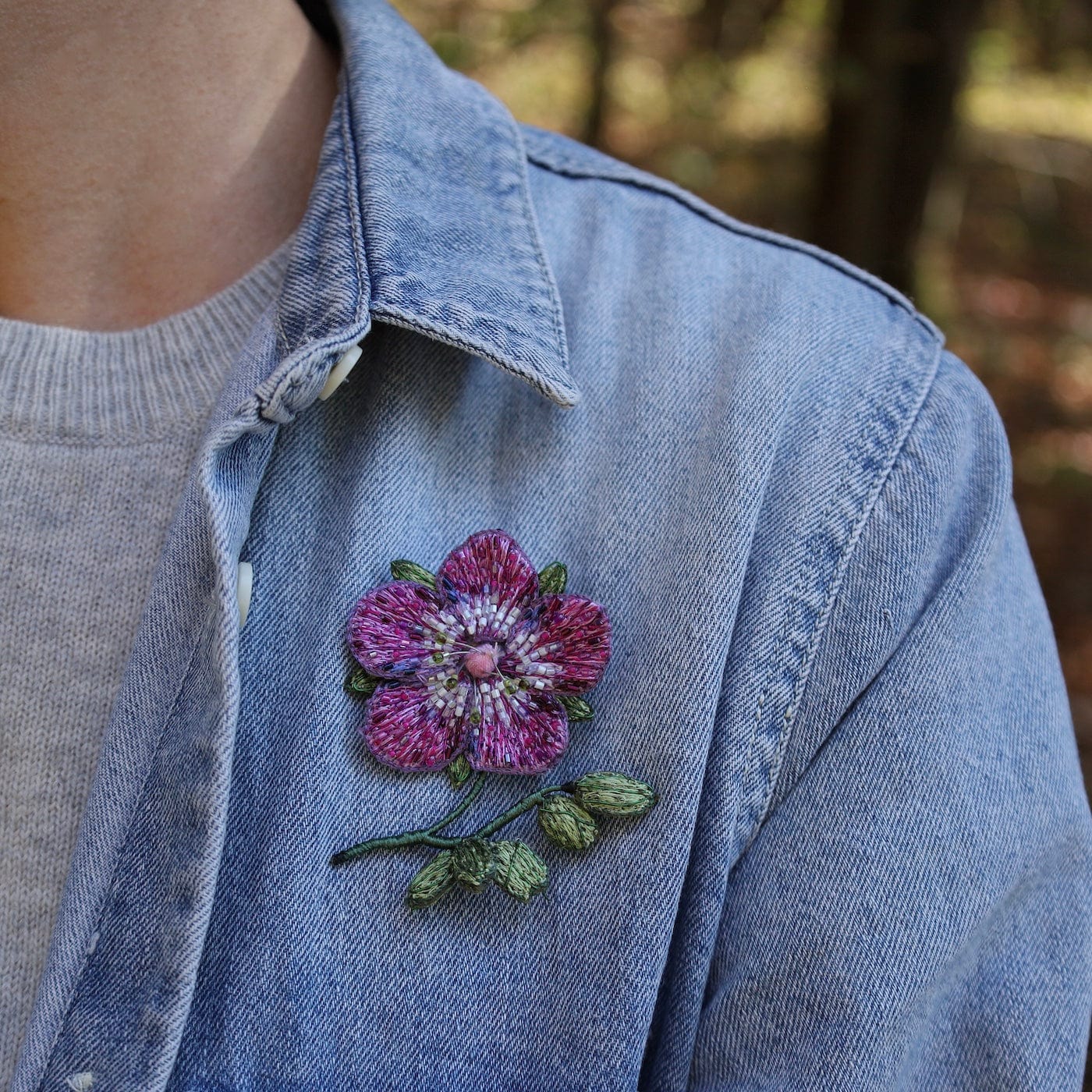 PIN Purple Geranium Brooch Pin