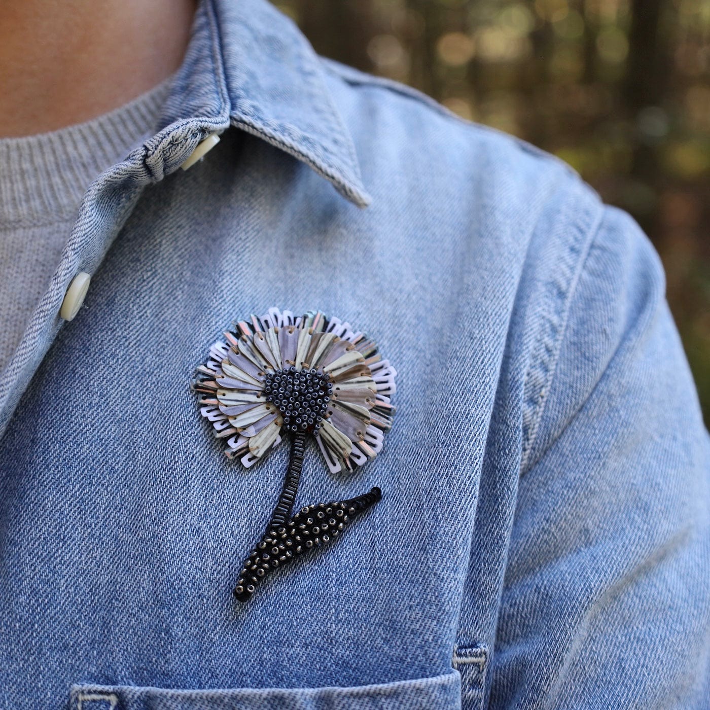 PIN Ruffle Flower Brooch Pin