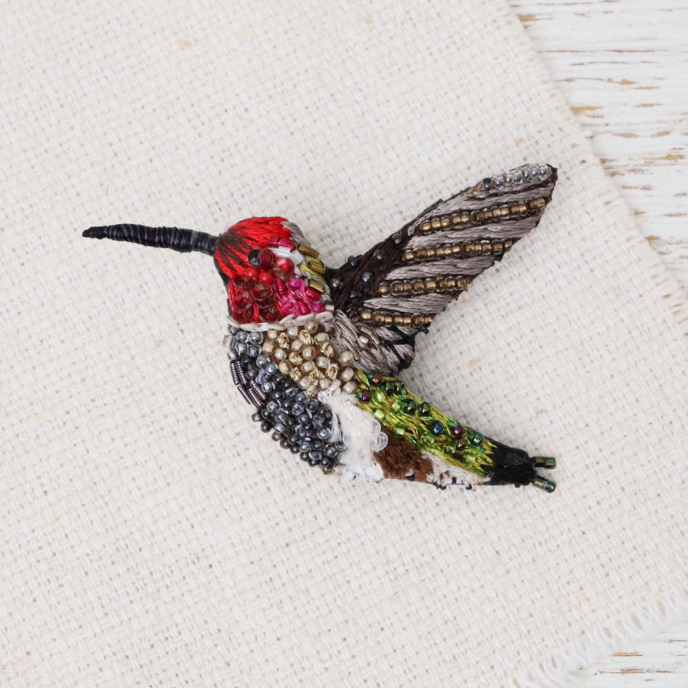 PIN Sparkling Hummingbird Brooch Pin