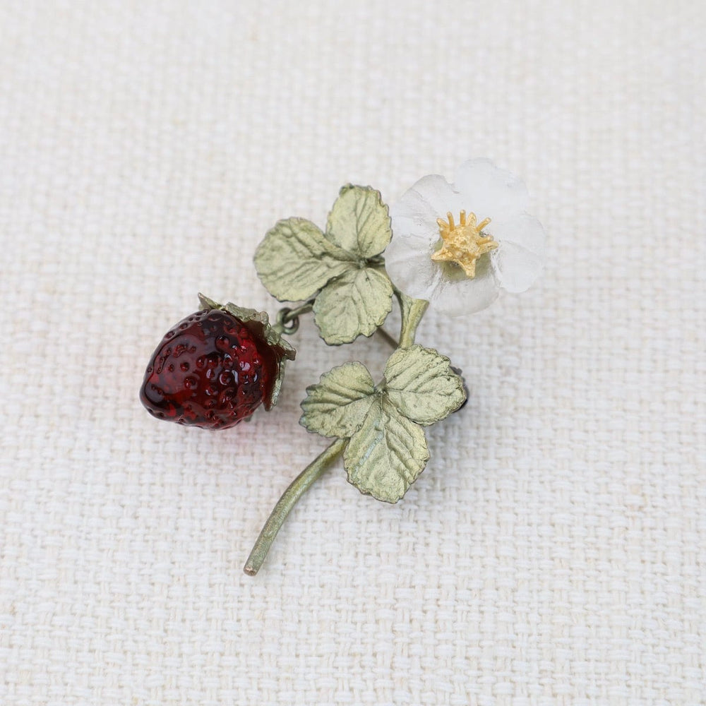 
                  
                    PIN Strawberry Brooch
                  
                